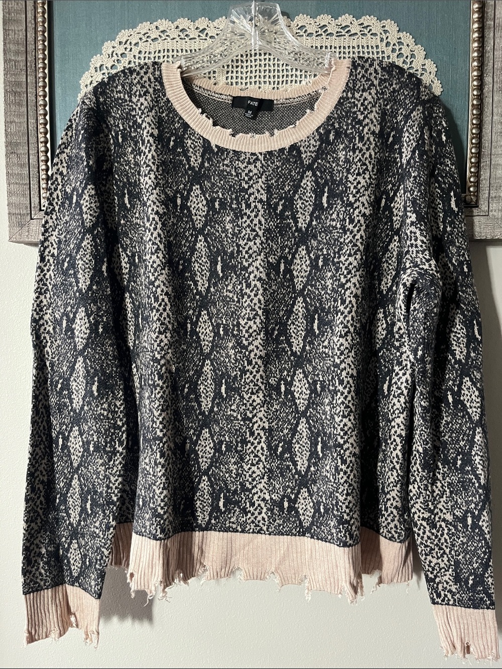 Fate Two-Tone Navy & Cream Distressed Crewneck Sweater